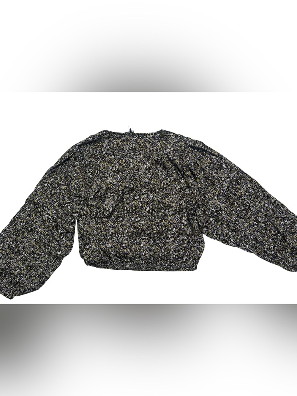 NWT Knotsisters V-Neck Long Sleeve Floral Blouse, Black with smocked waistband - Picture 9 of 9